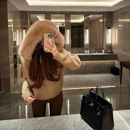 Élora – cardigan à Capuche et Col Effet Fourrure
